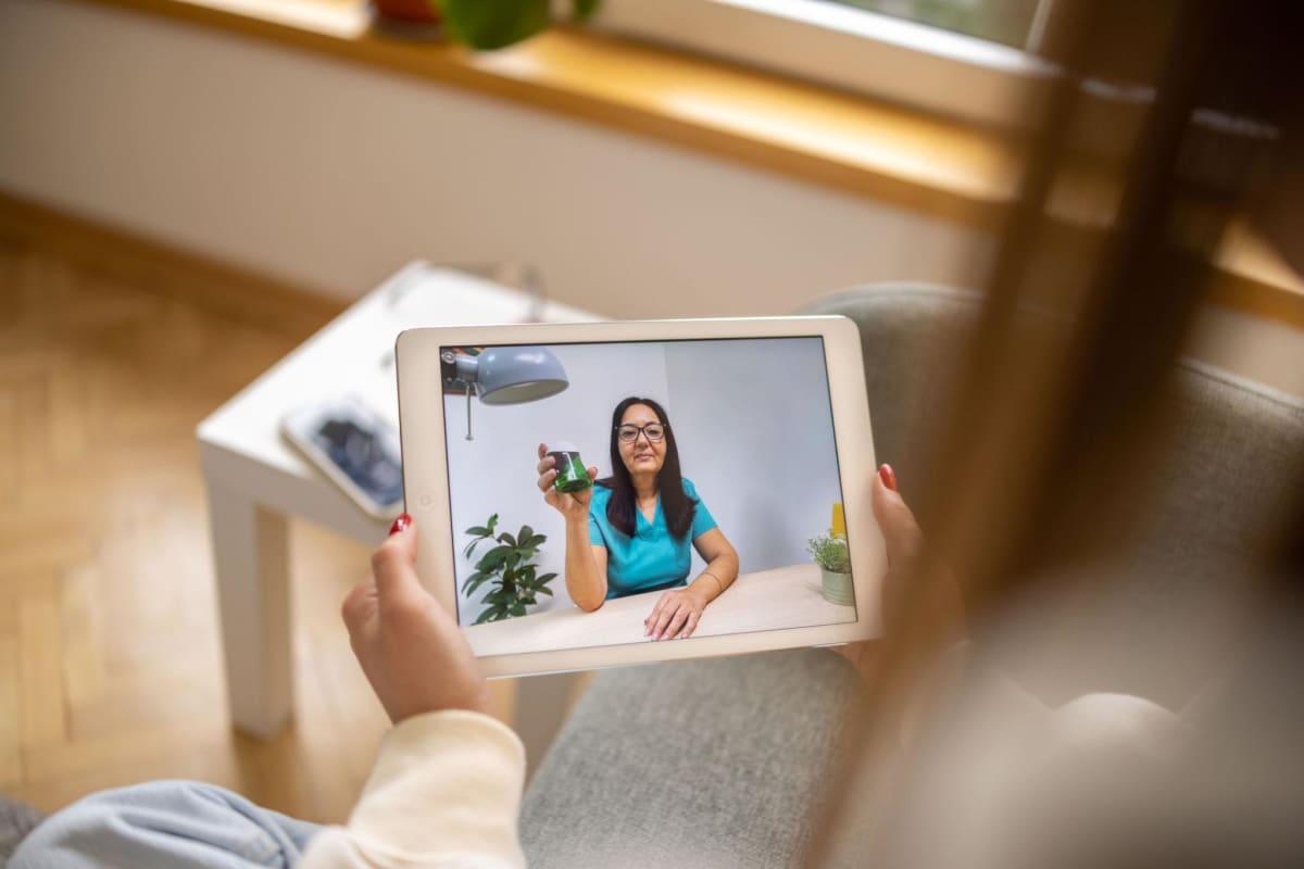 Why Talking to a Therapist is Not Weakness but Strength