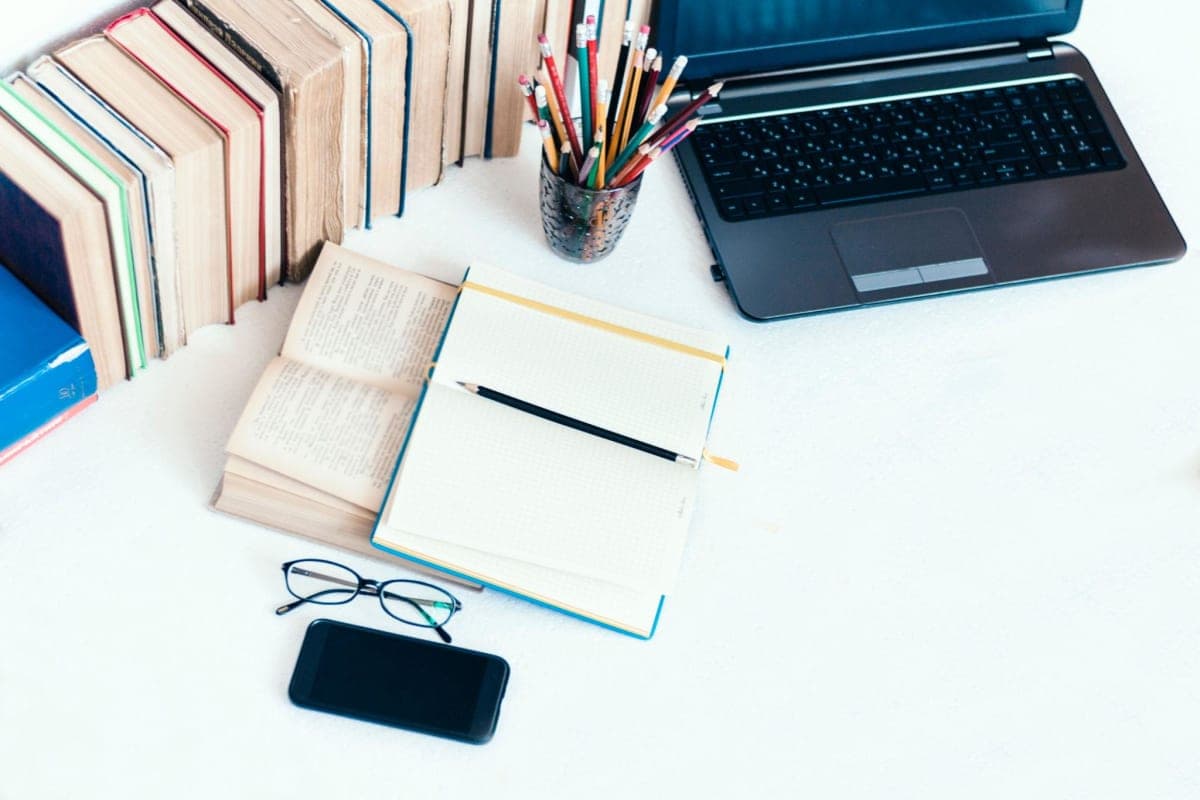 How to Improve Focus While Studying in India (Simple Tips for Students)